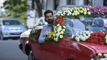 Задник до фильму"జై లవ కుశ" #352192