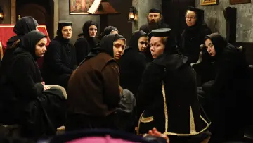 Задник до фильму"După dealuri" #469116