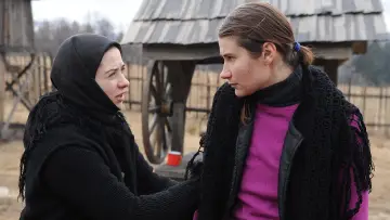 Задник до фильму"După dealuri" #469127