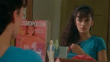 Задник до фильму"Old Enough" #1135953