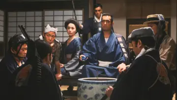 Задник до фильму"鬼龍院花子の生涯" #1033451