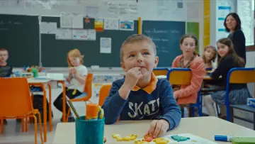 Задник до фільму "Ma toute petite école" #1849099