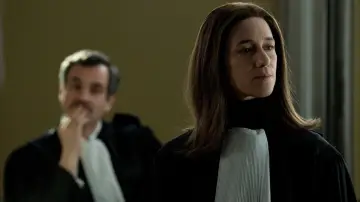Задник до фільму "L’Affaire Marie-Claire" #1571044