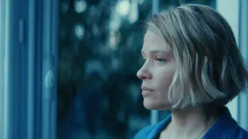 Задник до фільму "La Femme de" #768482