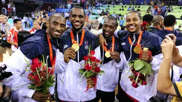 Задник до фильму"Redeem Team: Тріумф баскетбольної збірної США" #420214
