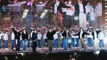 Задник до фильму"BTS: PERMISSION TO DANCE 온 스테이지 – LA" #452239