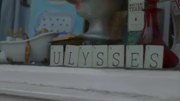 Задник до фільму "100 Years of Ulysses" #413561