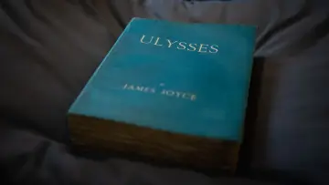 Задник до фільму "100 Years of Ulysses" #413562