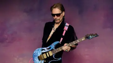 Задник до фильму"Steve Vai - His First 30 Years: The Documentary" #1199001