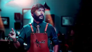 Задник до фильму"சிங்கப்பூர் சலூன்" #196187