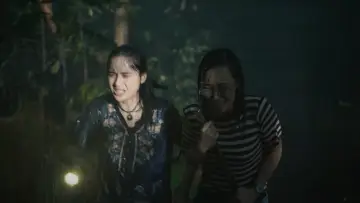 Задник до фильму"Do You See What I See: Cerita Horor #64 - First Love" #469644