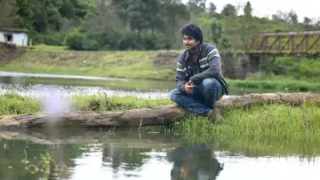 Задник до фильму"హాయ్ నాన్న" #373735
