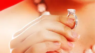 Задник до фильму"Engaged to Be Murdered" #388573