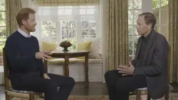 Задник до фільму "Harry: The Interview" #1825556