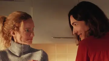 Задник до фильму"Deux femmes en or" #533854