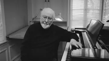 Задник до фильму"Music by John Williams" #679671