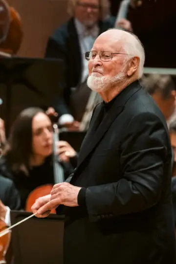 Постер до фильму"Music by John Williams" #679700