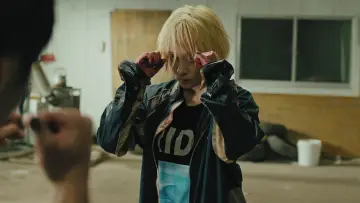 Задник до фільму "ベイビーわるきゅーれ2ベイビー" #1004679