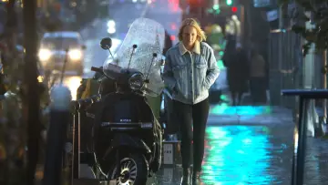 Задник до фильму"En tongs au pied de l