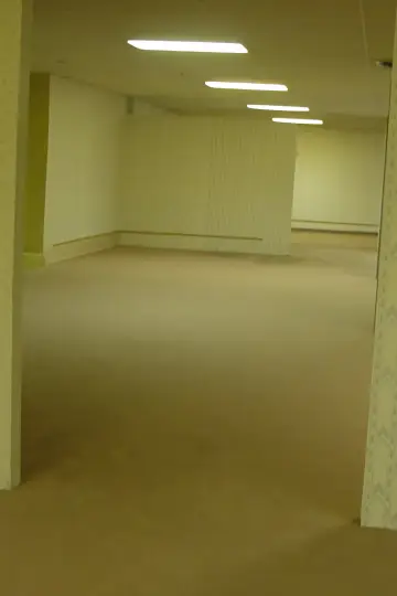 Постер до фильму"Backrooms: Залаштунки" #1153941