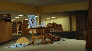 Задник до фільму "Backrooms: Залаштунки" #1204769