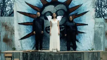 Задник до фильму"Where the Devil Roams" #476123