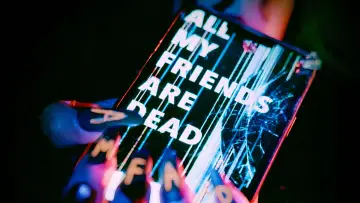 Задник до фільму "#AMFAD: All My Friends Are Dead" #806021