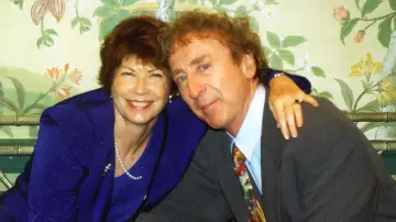 Задник до фильму"Remembering Gene Wilder" #1074057
