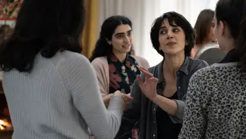 Задник до фильму"Reading Lolita in Tehran" #619200
