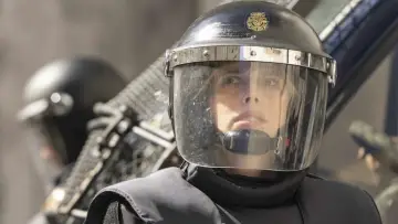 Задник до фільму "Облога" #349318