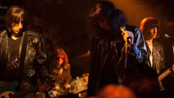 Задник до фильму"Клуб CBGB" #404106