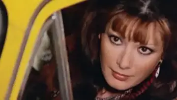 Задник до фильму"Taxi Girl" #440574
