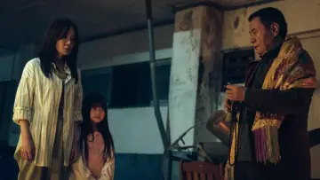 鬼們之蝴蝶大廈 постер