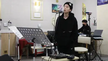 Задник до фильму"SUGA: Road to D-DAY" #419364