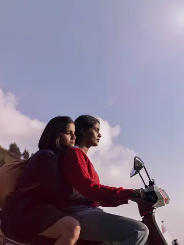 Постер до фильму"गर्ल्स विल बी गर्ल्स" #654620