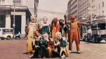 Задник до фильму"Retratos Fantasmas" #386647
