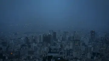 Задник до фильму"آیه های زمینی" #412715