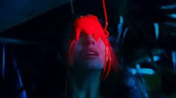Задник до фильму"Meltdown: A Nuclear Family