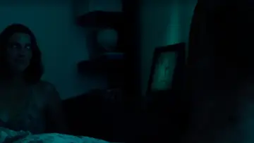 Задник до фільму "The Chair" #1430190