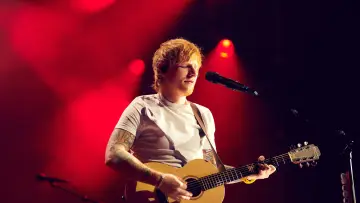 Задник до фильму"Apple Music Live: Ed Sheeran" #411787