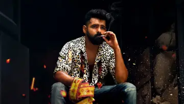 Задник до фильму"డబుల్ ఇస్మార్ట్" #1015261