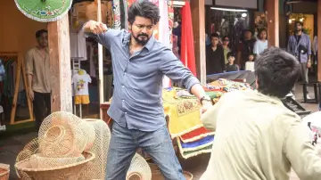 Задник до фильму"த கிரேட்டஸ்ட் ஆஃப் ஆல் டைம்" #896618