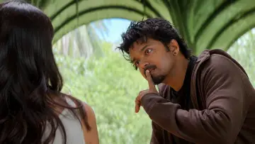 Задник до фильму"த கிரேட்டஸ்ட் ஆஃப் ஆல் டைம்" #896640
