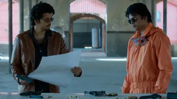 Задник до фильму"த கிரேட்டஸ்ட் ஆஃப் ஆல் டைம்" #896657