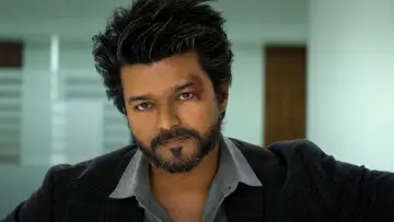 Задник до фильму"த கிரேட்டஸ்ட் ஆஃப் ஆல் டைம்" #896664