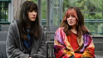 Задник до фильму"Traição Entre Amigas" #565098