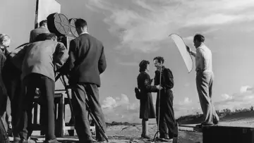 Задник до фильму"Made in England: The Films of Powell and Pressburger" #757901