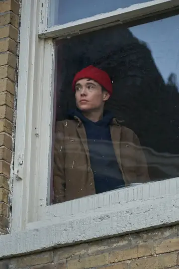 Постер до фильму"Close to You" #1190571