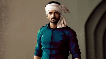 Задник до фильму"ద ఫ్యామిలీ స్తార్" #480990