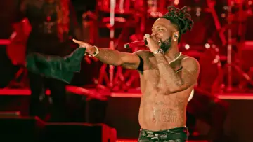 Задник до фильму"Apple Music Live: Burna Boy" #458351